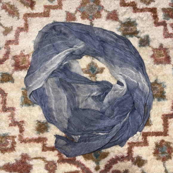 Eileen Fischer blue & white lightweight linen scarf one size - Picture 4 of 4